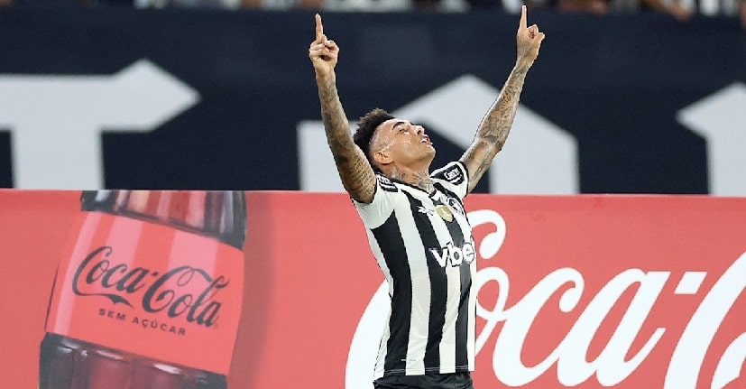 Botafogo vence Universidad de Chile e se classifica na Libertadores