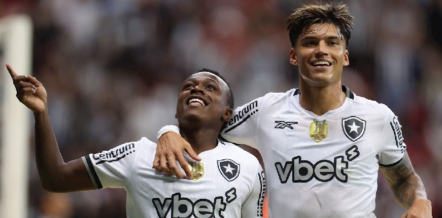 Botafogo vence o Vasco com gol de recém-chegado no Brasileirão